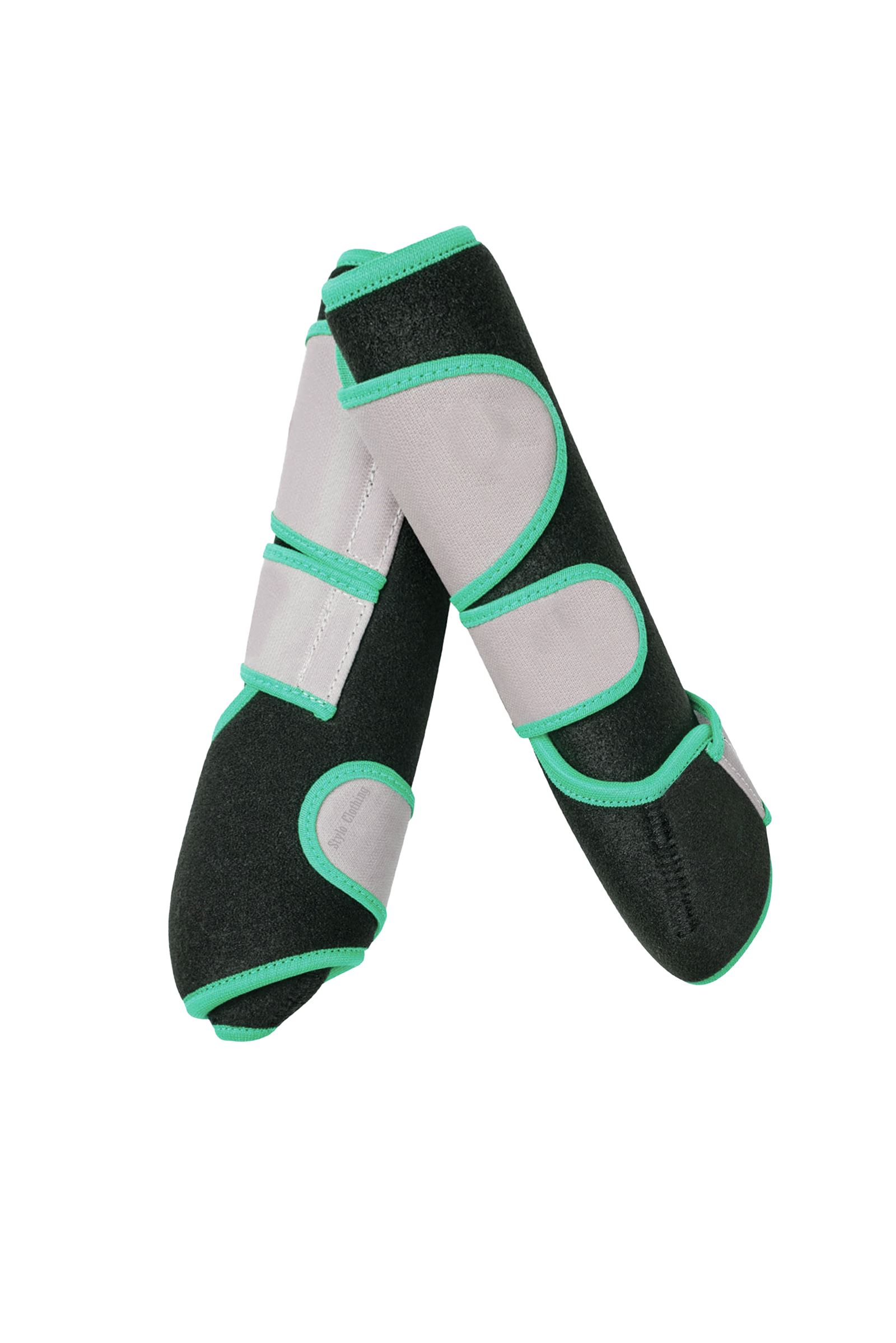 Best-in-class Ceramic Horse Boots with neoprene lining, offering superior protection for your horse’s legs and helping to prevent injuries.