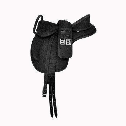 Treeless Freemax Western Saddle -Durable and lightweight Freemax treeless saddle, made from synthetic materials, offering flexibility, comfort, and customization for Western and English riders