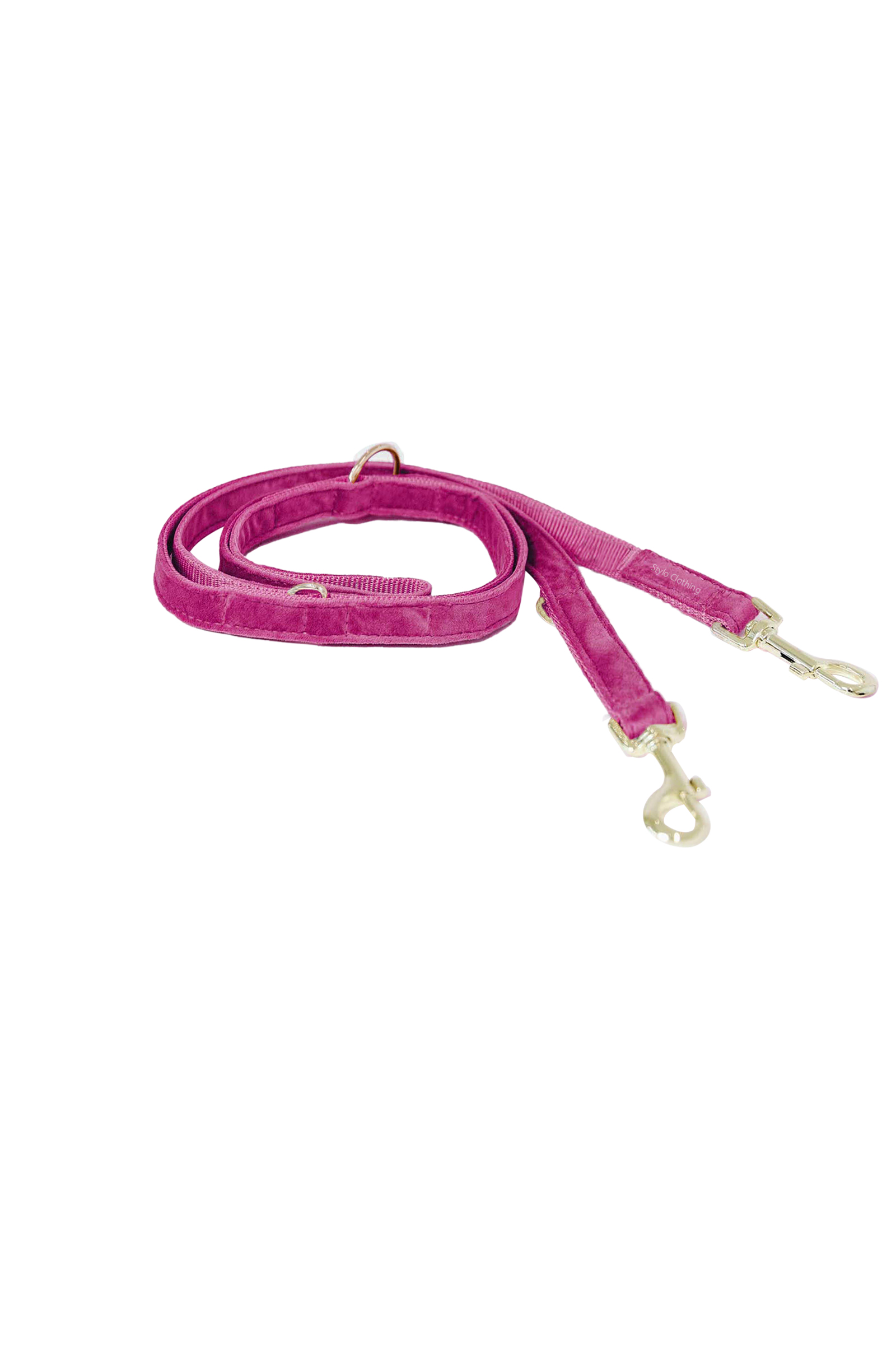 High-quality velvet dog leash with flexible nylon rings, offering a blend of comfort and style for pets